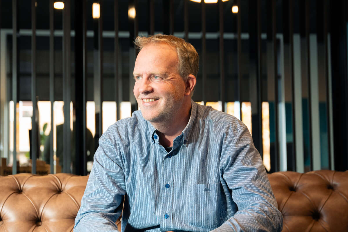 Peter op kantoor